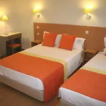 Gasthuis Estrela Dos Anjos 3*